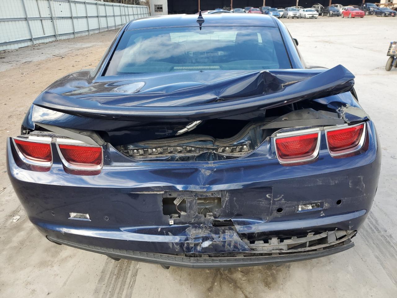 2012 Chevrolet Camaro VIN 2G1FB1E3XC9181480 Copart auction photo, rear end / minor dent/scratches damage thumbnail 6
