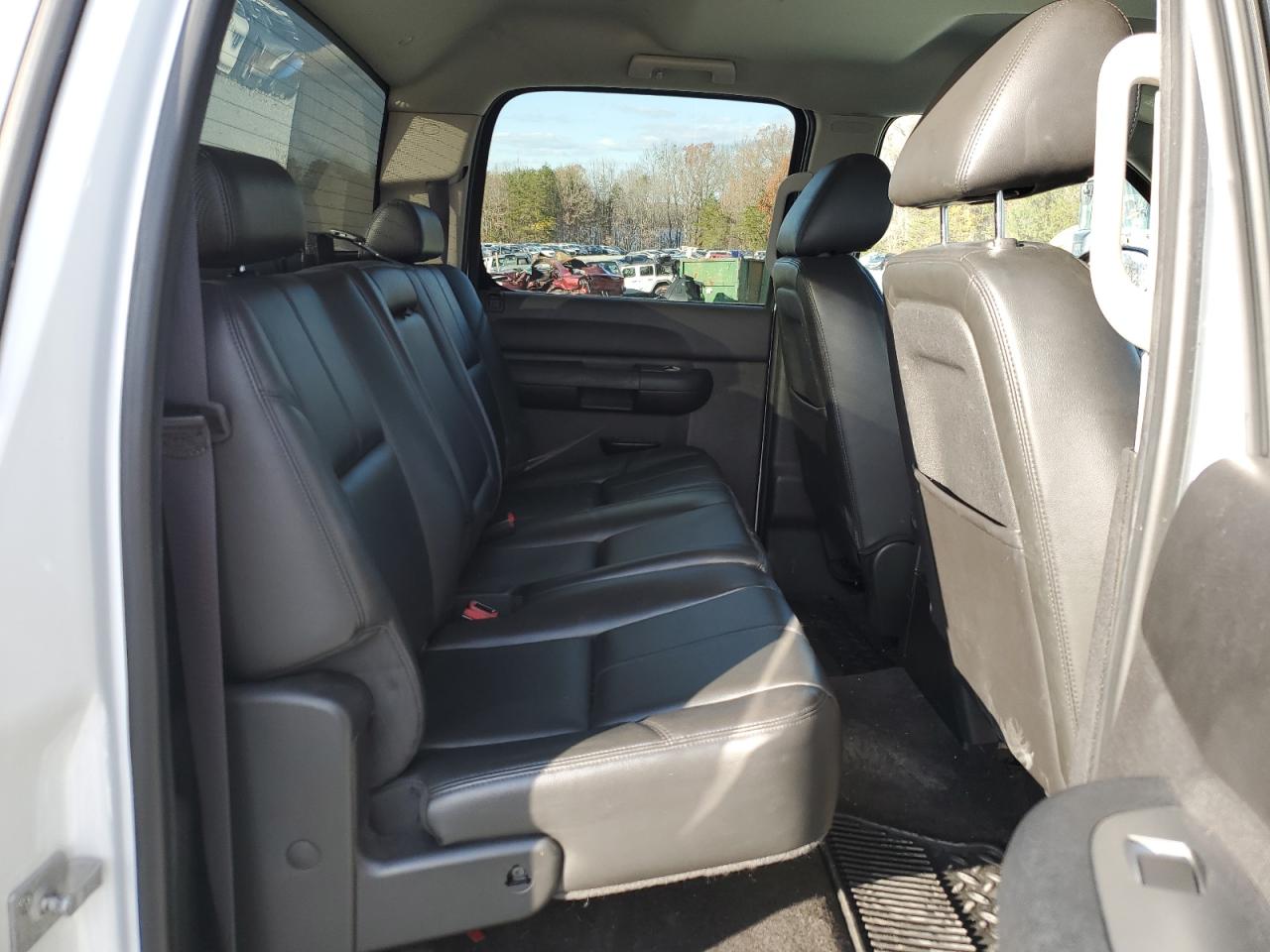 2011 GMC Sierra VIN 3GTP1VE05BG360526 Copart auction photo, front end damage thumbnail 10