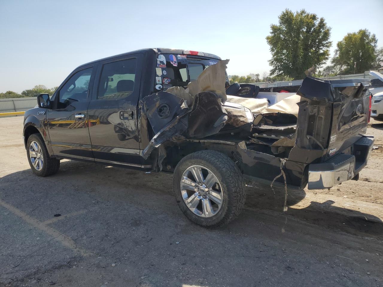 2020 Ford F-150 VIN 1FTEW1E4XLKF46710 Copart auction photo, rear end / minor dent/scratches damage thumbnail 2