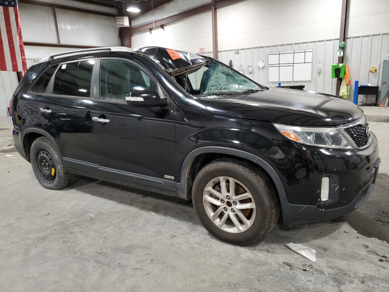 2014 KIA Sorento VIN 5XYKTCA65EG446456 Copart auction photo, top/roof / side damage thumbnail 4