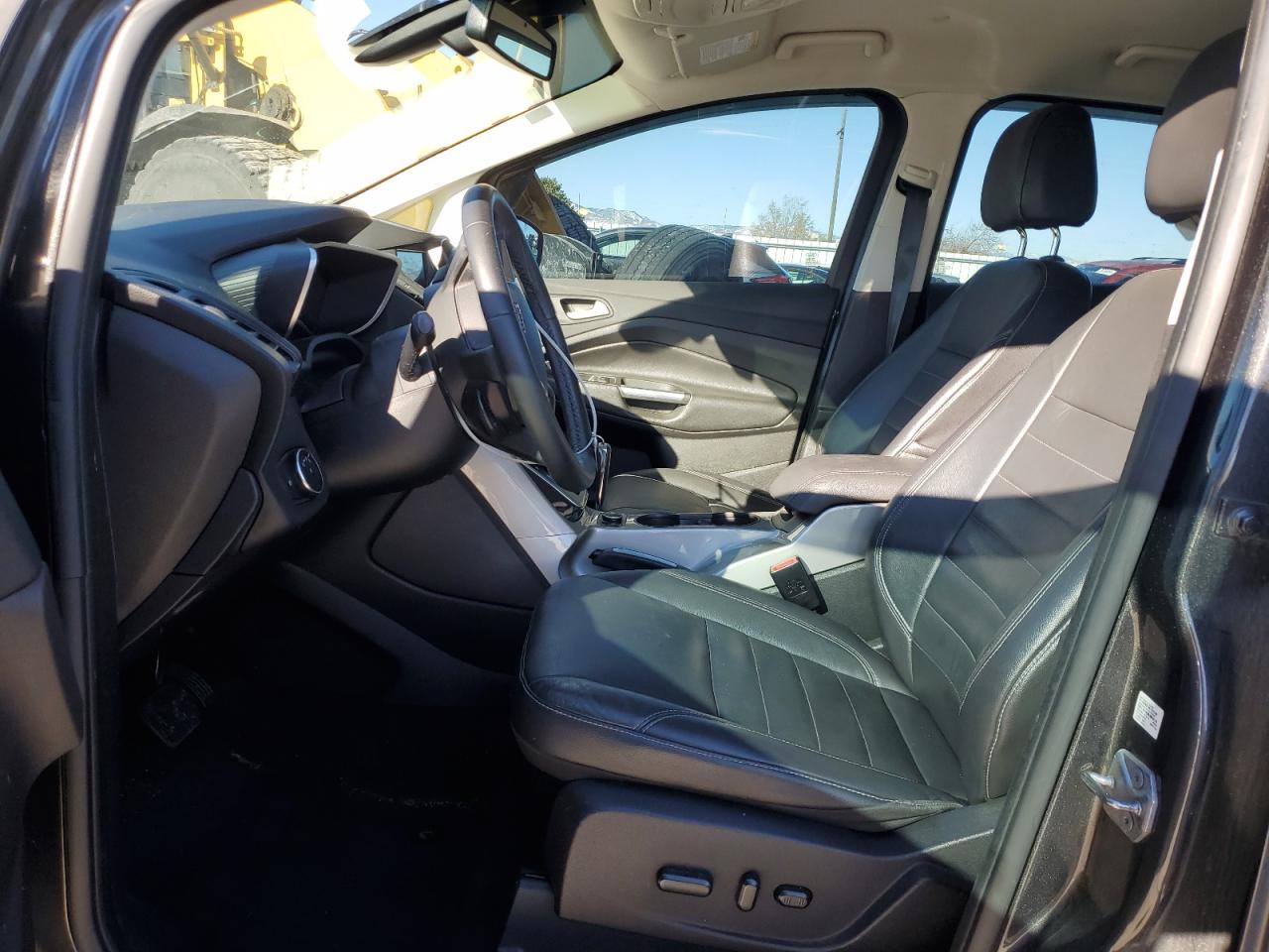 2016 Ford C-MAX VIN 1FADP5CU3GL109401 Copart auction photo, front end damage thumbnail 7