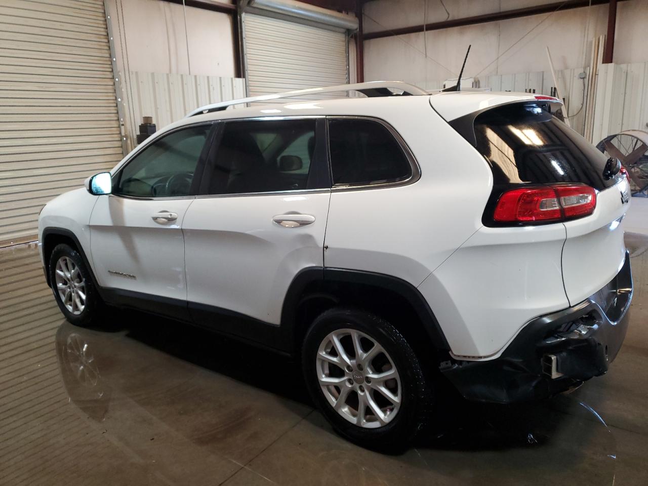 2017 Jeep Grand Cherokee VIN 1C4PJLCB4HW586866 Copart auction photo, all over damage thumbnail 2