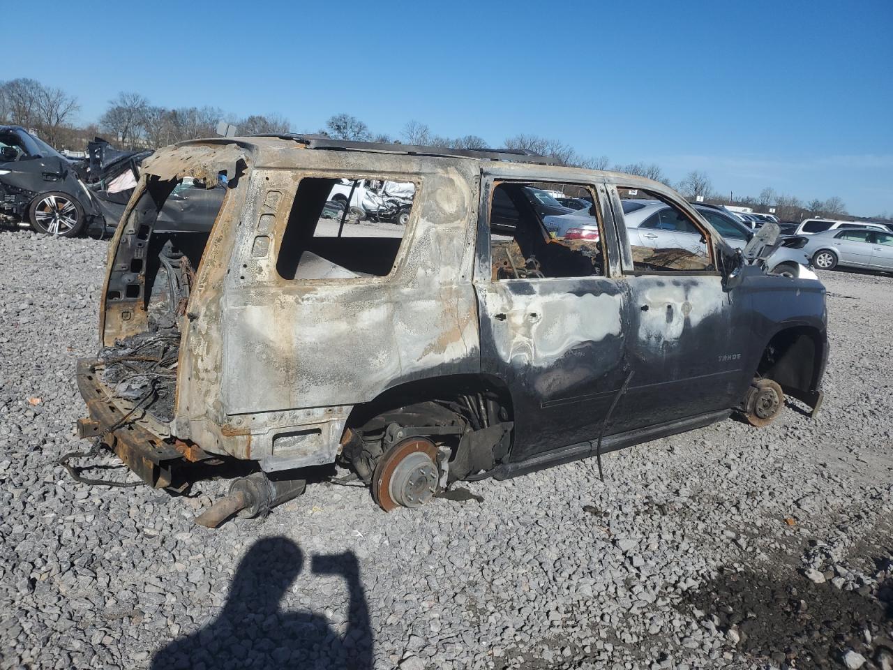 2015 Chevrolet Tahoe VIN 1GNSKCKC6FR629981 Copart auction photo, burn damage thumbnail 3