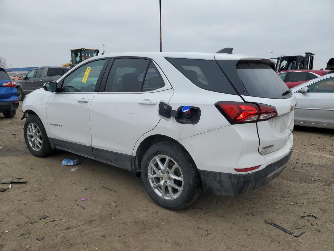 2022 Chevrolet Equinox VIN 3GNAXUEV3NL214378 Copart auction photo, vandalism / front end damage thumbnail 2