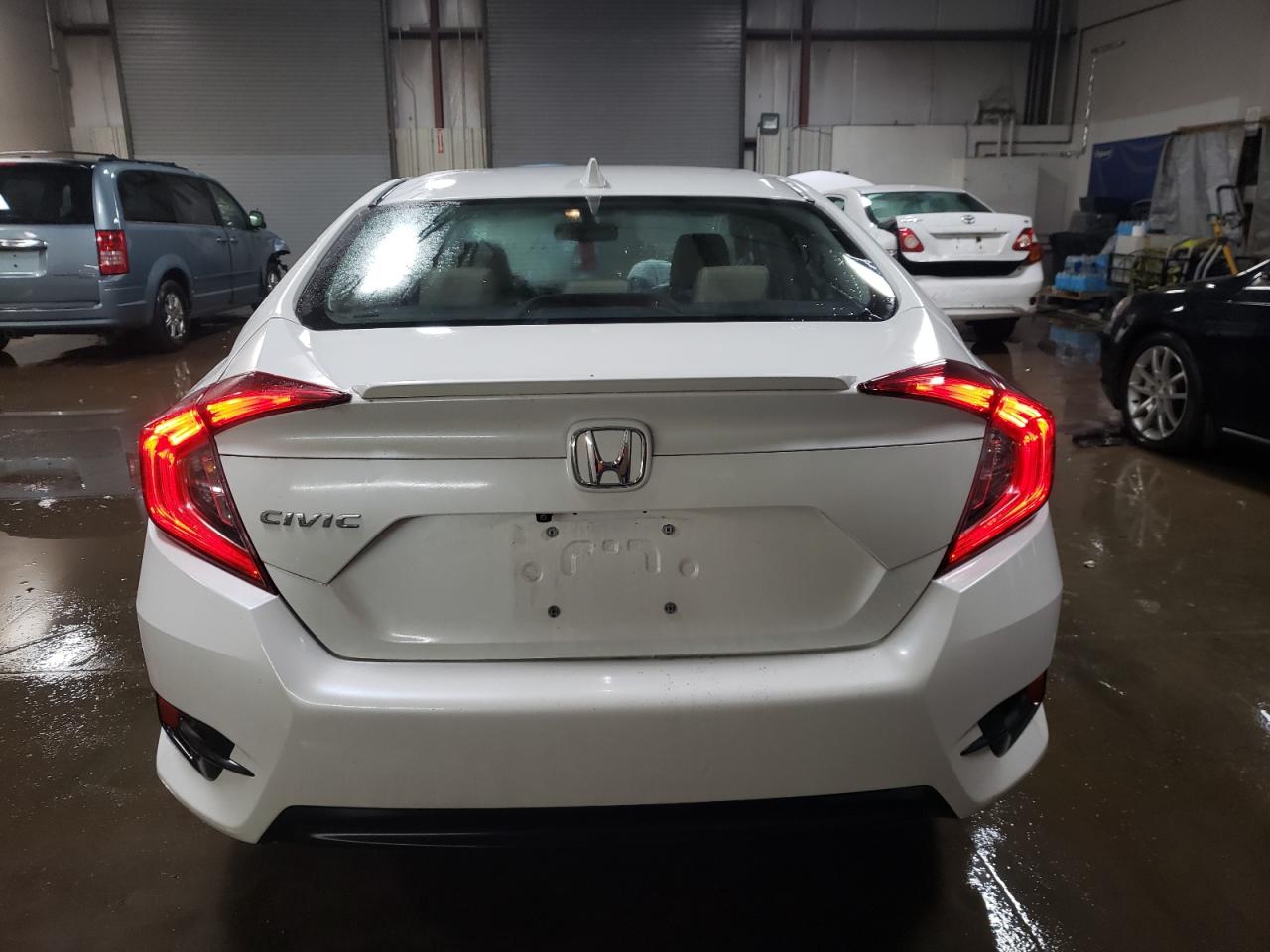 2017 Honda Civic VIN 19XFC1F79HE017605 Copart auction photo, front end damage thumbnail 6
