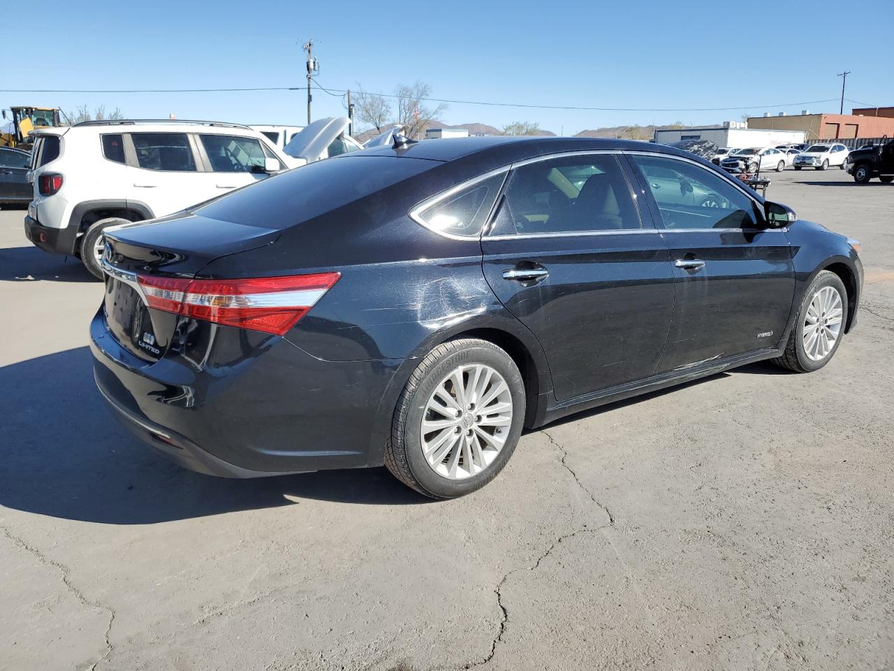 2013 Toyota Avalon VIN 4T1BD1EB5DU002804 Copart auction photo, minor dent/scratches damage thumbnail 3