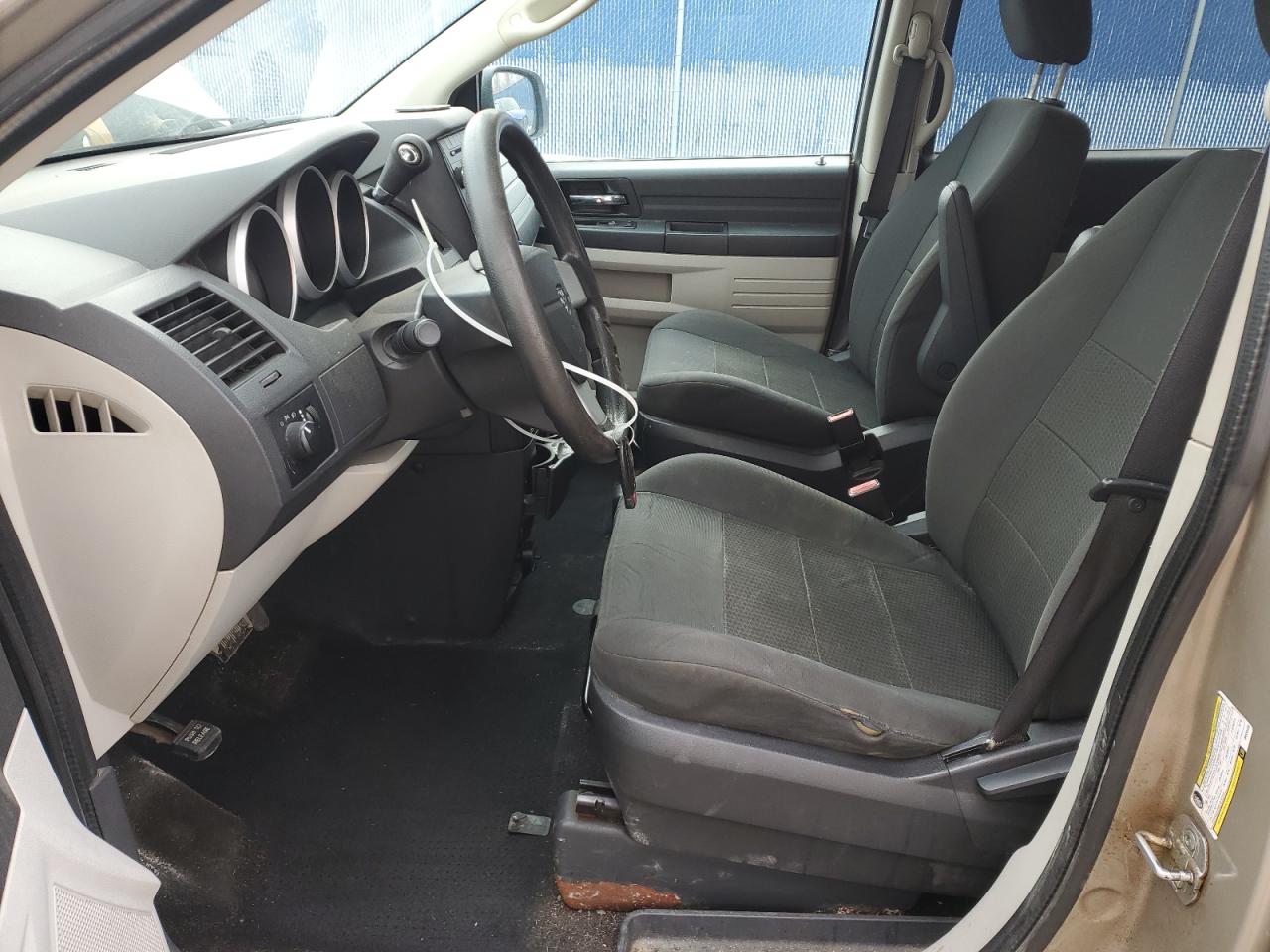 2009 Dodge Caravan VIN 2D8HN44E09R534489 Copart auction photo, front end / rear end damage thumbnail 7