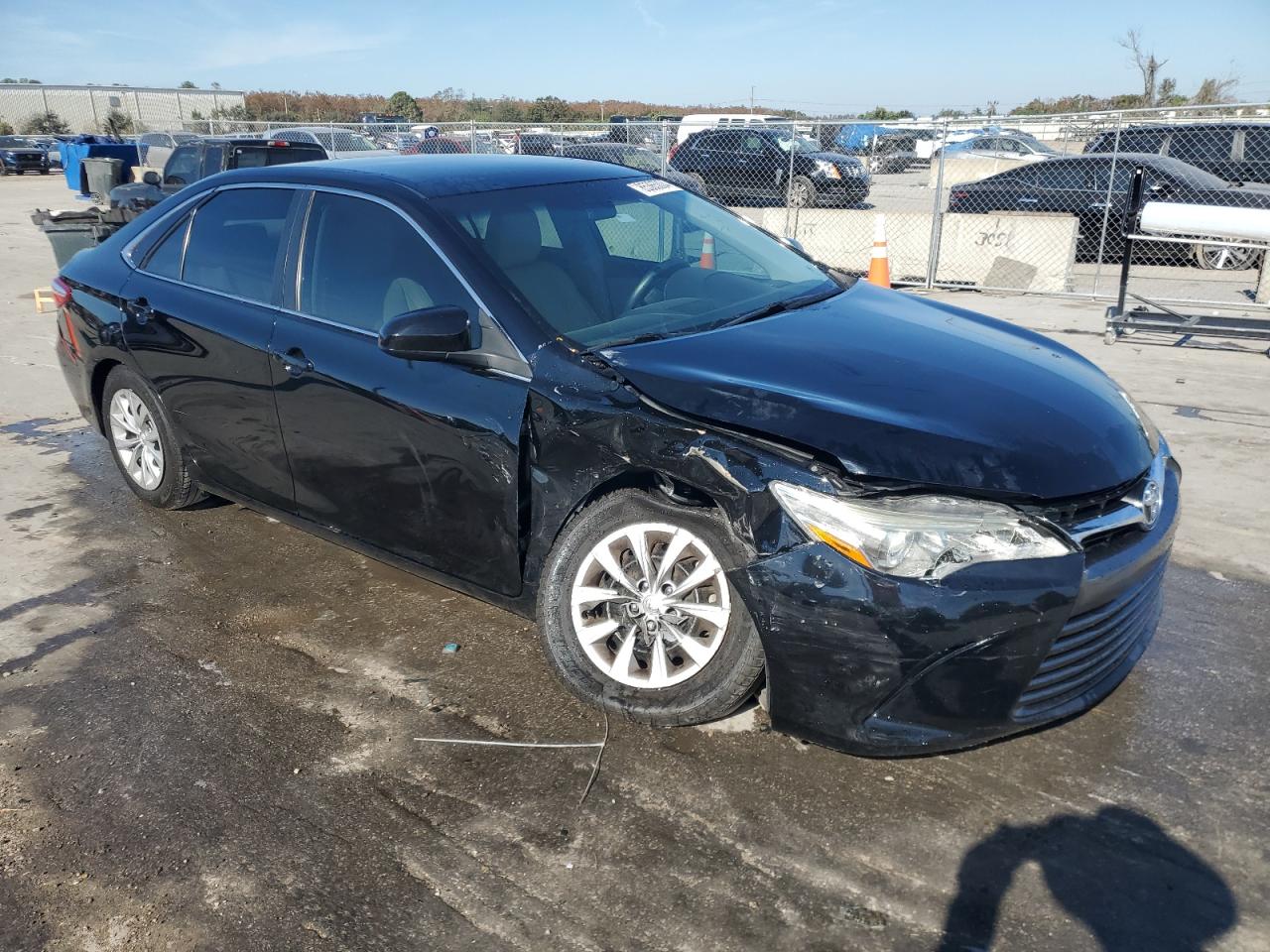 2016 Toyota Camry VIN 4T1BF1FK6GU599085 Copart auction photo, front end / side damage thumbnail 4