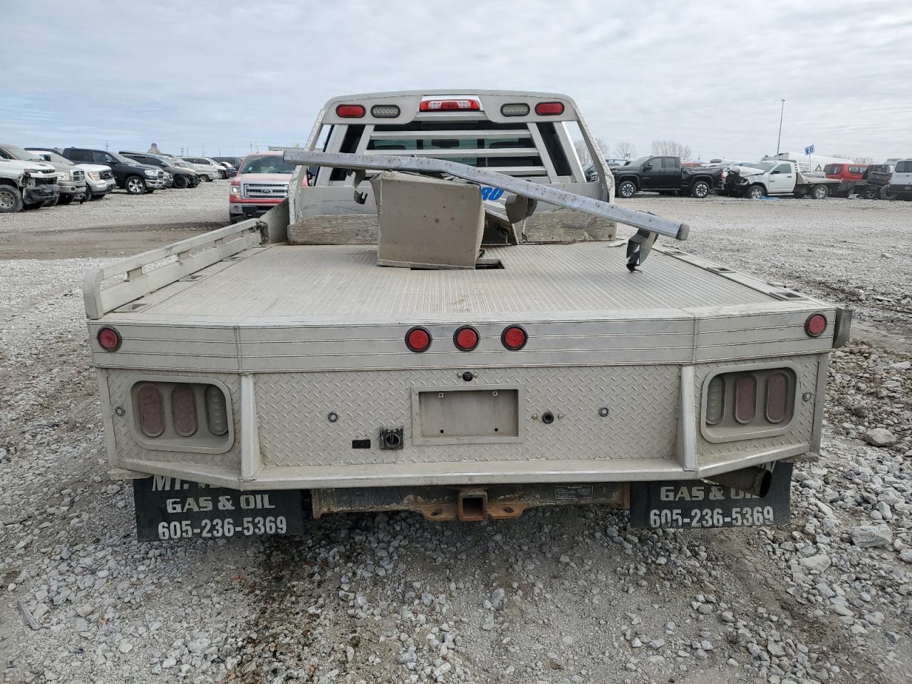 2015 Chevrolet Silverado VIN 1GC4K0C89FF587639 Copart auction photo, side damage thumbnail 6