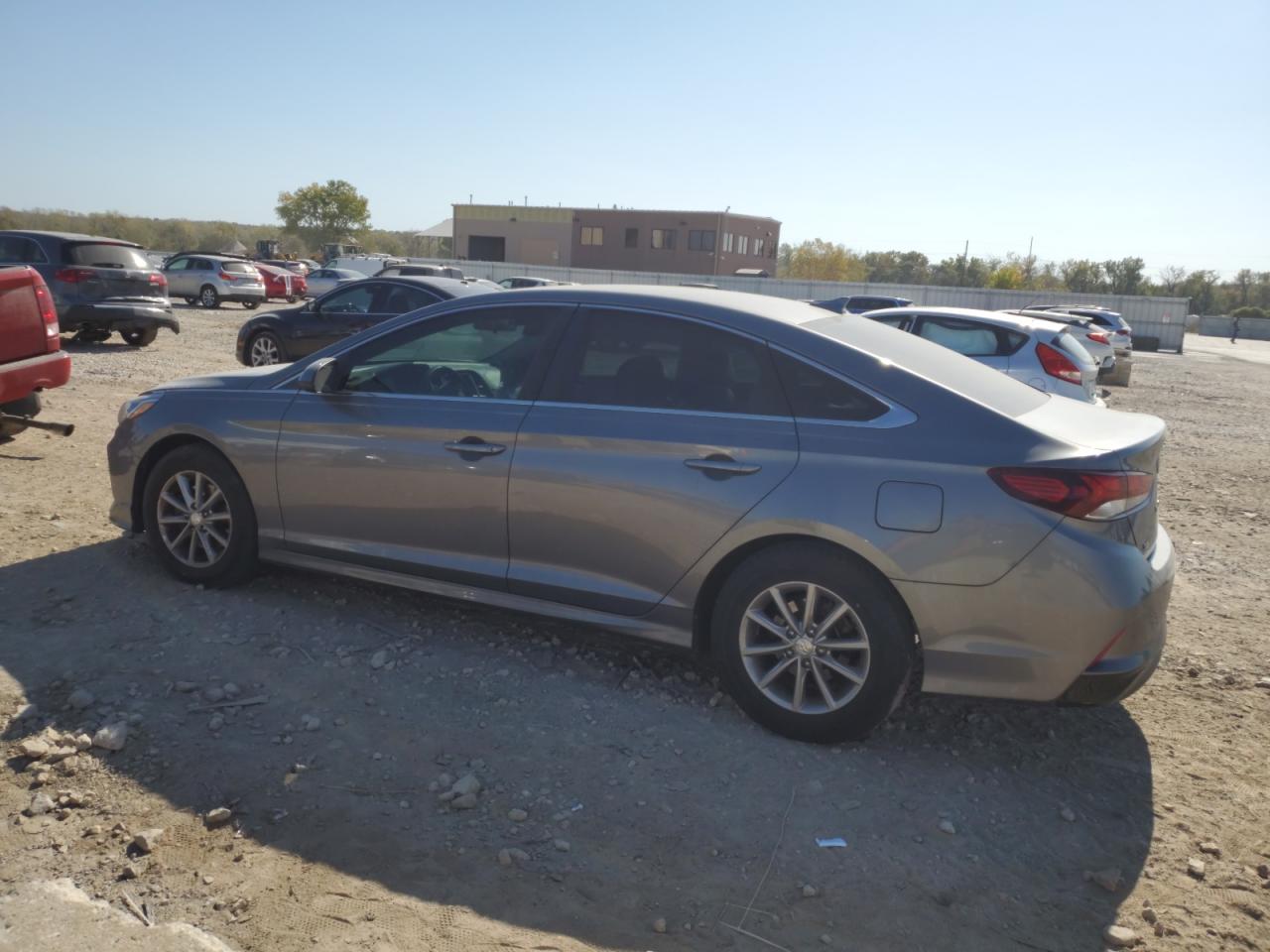 2018 Hyundai Sonata VIN 5NPE24AF0JH611919 Copart auction photo, mechanical damage thumbnail 2