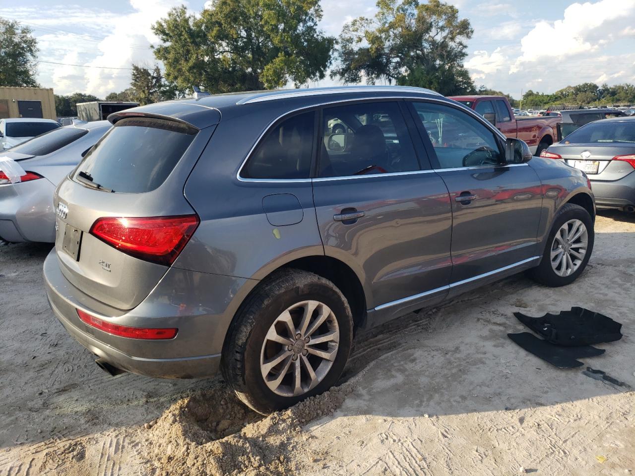 2013 Audi Q5 VIN WA1CFAFP0DA056276 Copart auction photo, minor dent/scratches damage thumbnail 3