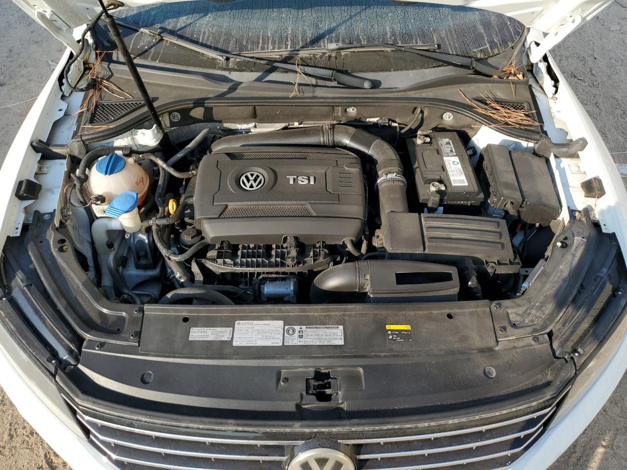 2016 Volkswagen Passat VIN 1VWBT7A38GC019838 Copart auction photo, front end / undercarriage damage thumbnail 11