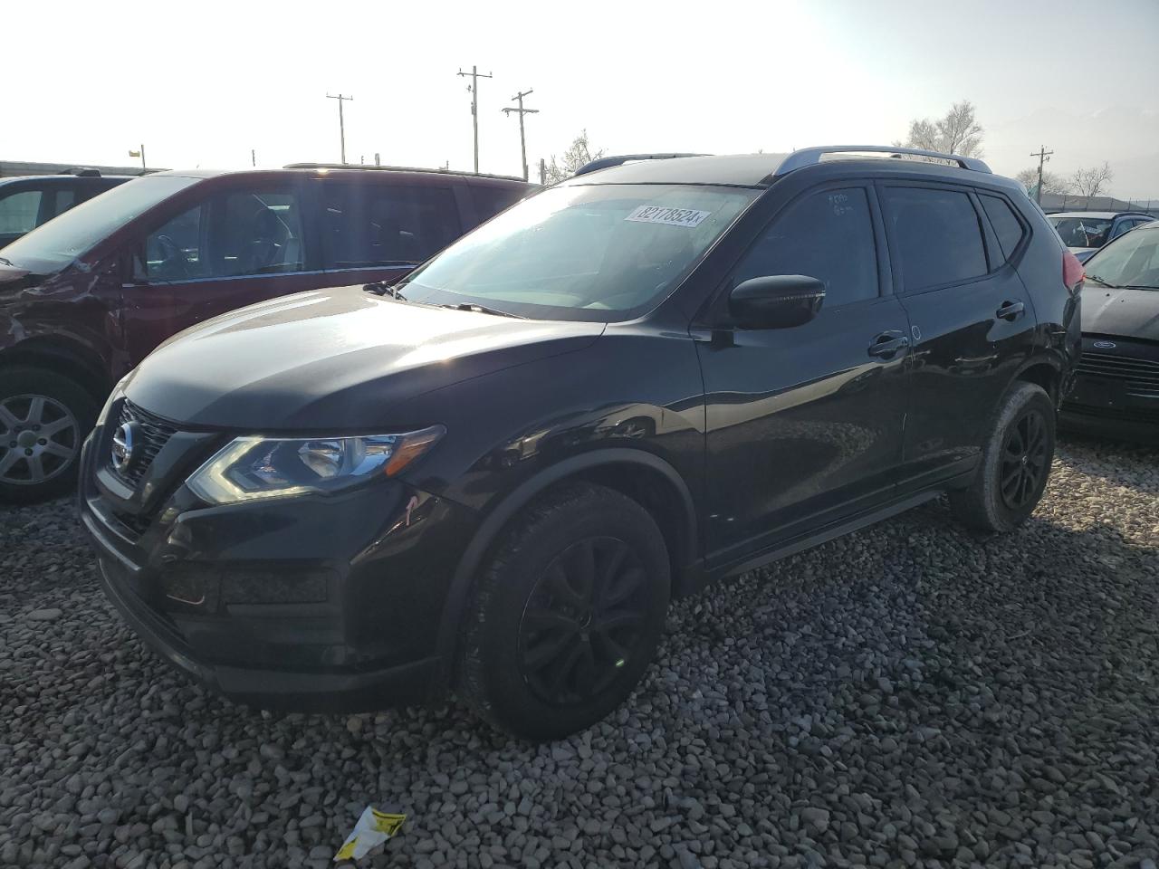 2017 Nissan Rogue VIN JN8AT2MV9HW000220