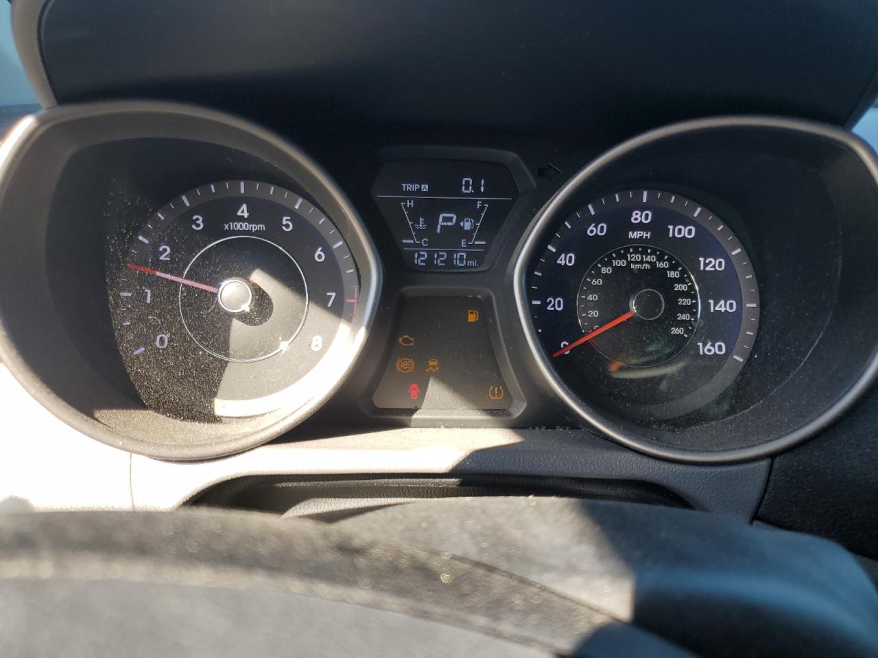 2016 Hyundai Elantra VIN 5NPDH4AE7GH795203 Copart auction photo, vandalism damage thumbnail 9