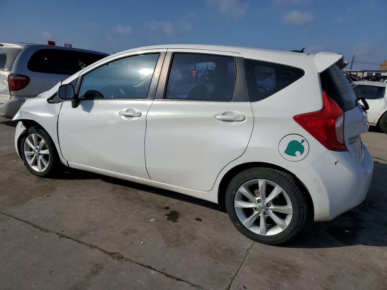 2014 Nissan Versa VIN 3N1CE2CP2EL355431 Copart auction photo, front end damage thumbnail 2