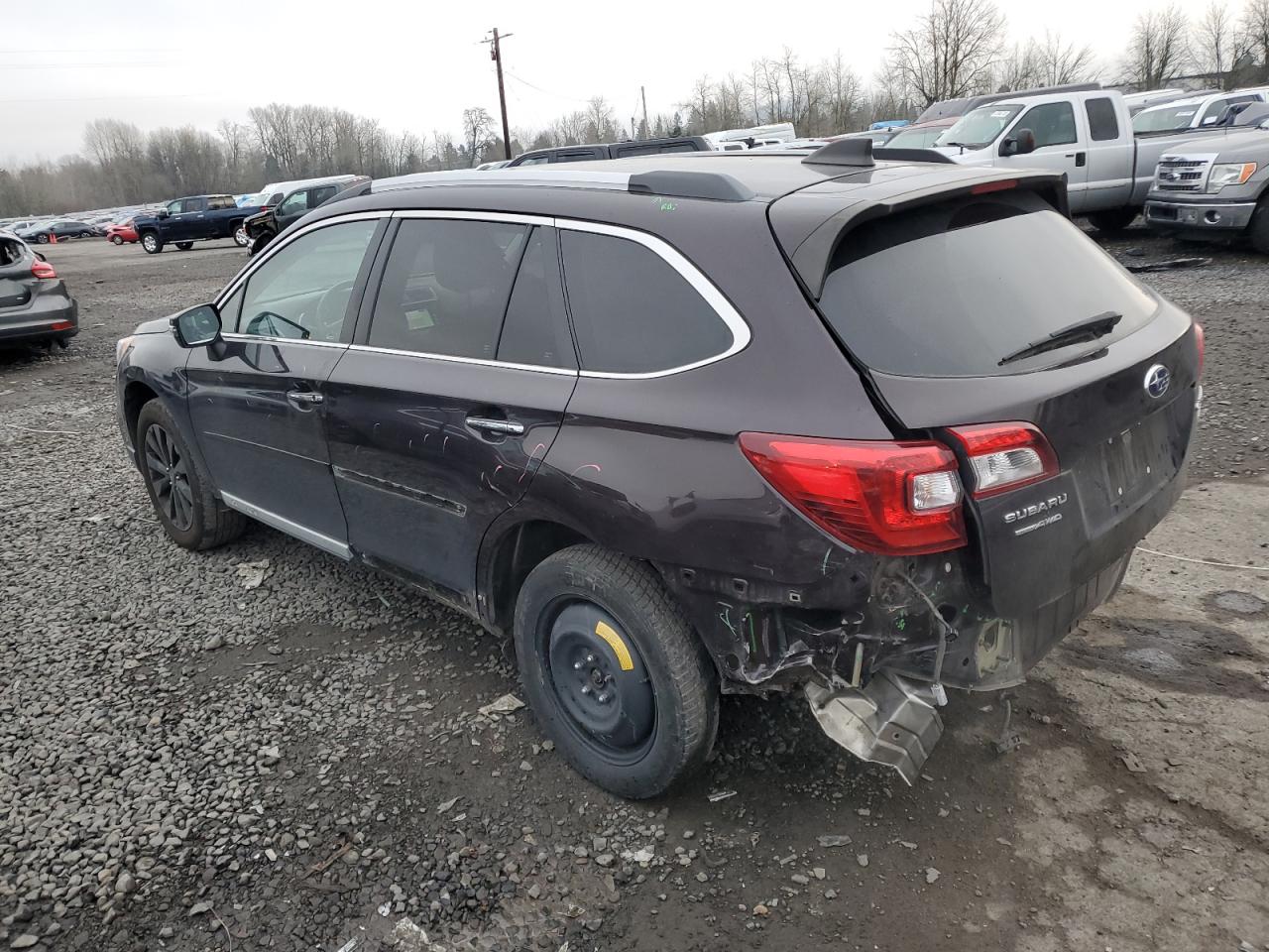 2017 Subaru Outback VIN 4S4BSATCXH3257171 Copart auction photo, rear end / side damage thumbnail 2