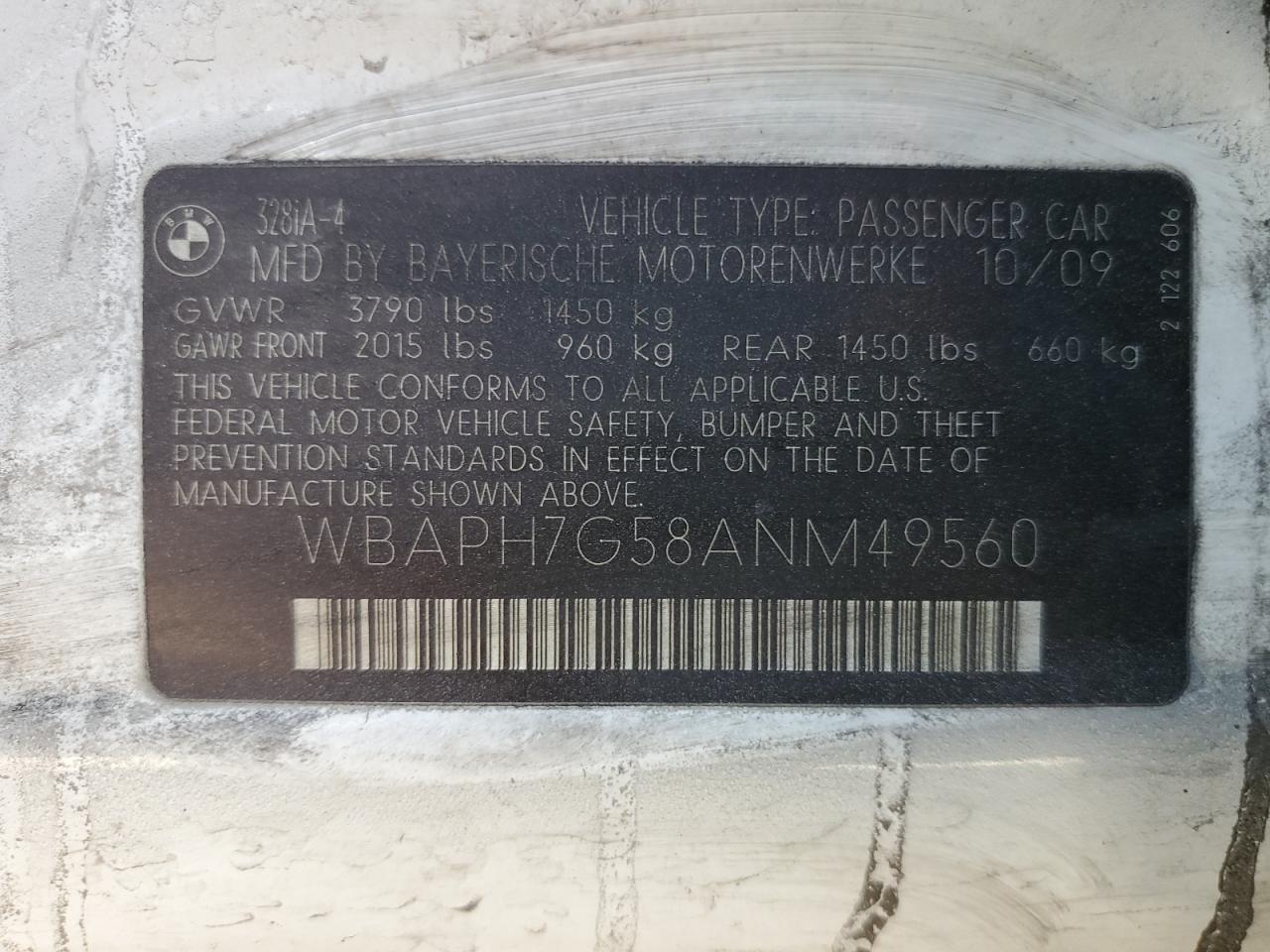 2010 BMW 3er VIN WBAPH7G58ANM49560 Copart auction photo, burn - engine / front end damage thumbnail 13