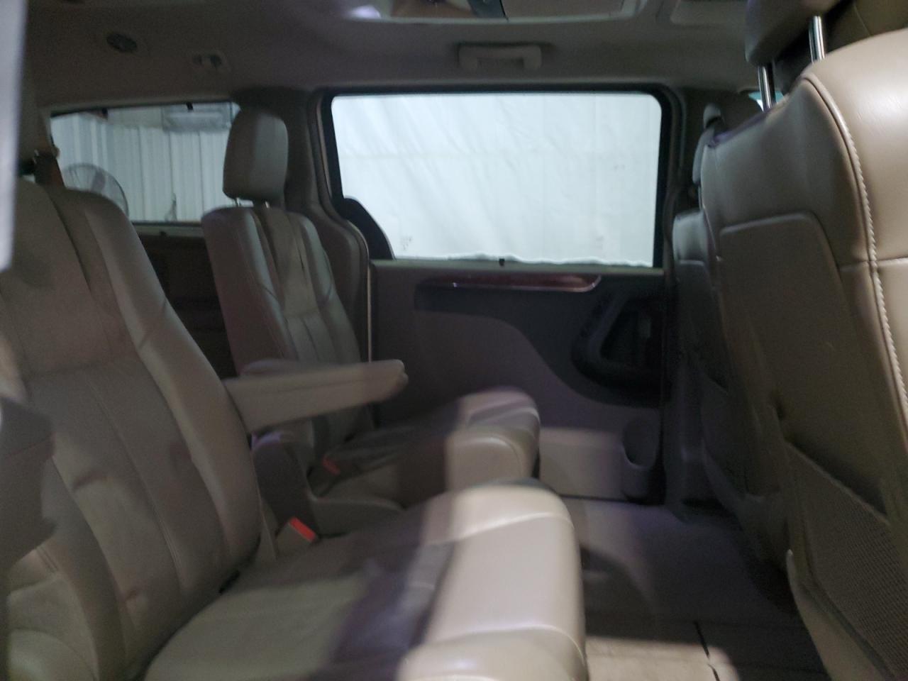 2013 Chrysler Town & Country VIN 2C4RC1GG9DR756252 Copart auction photo, front end damage thumbnail 11