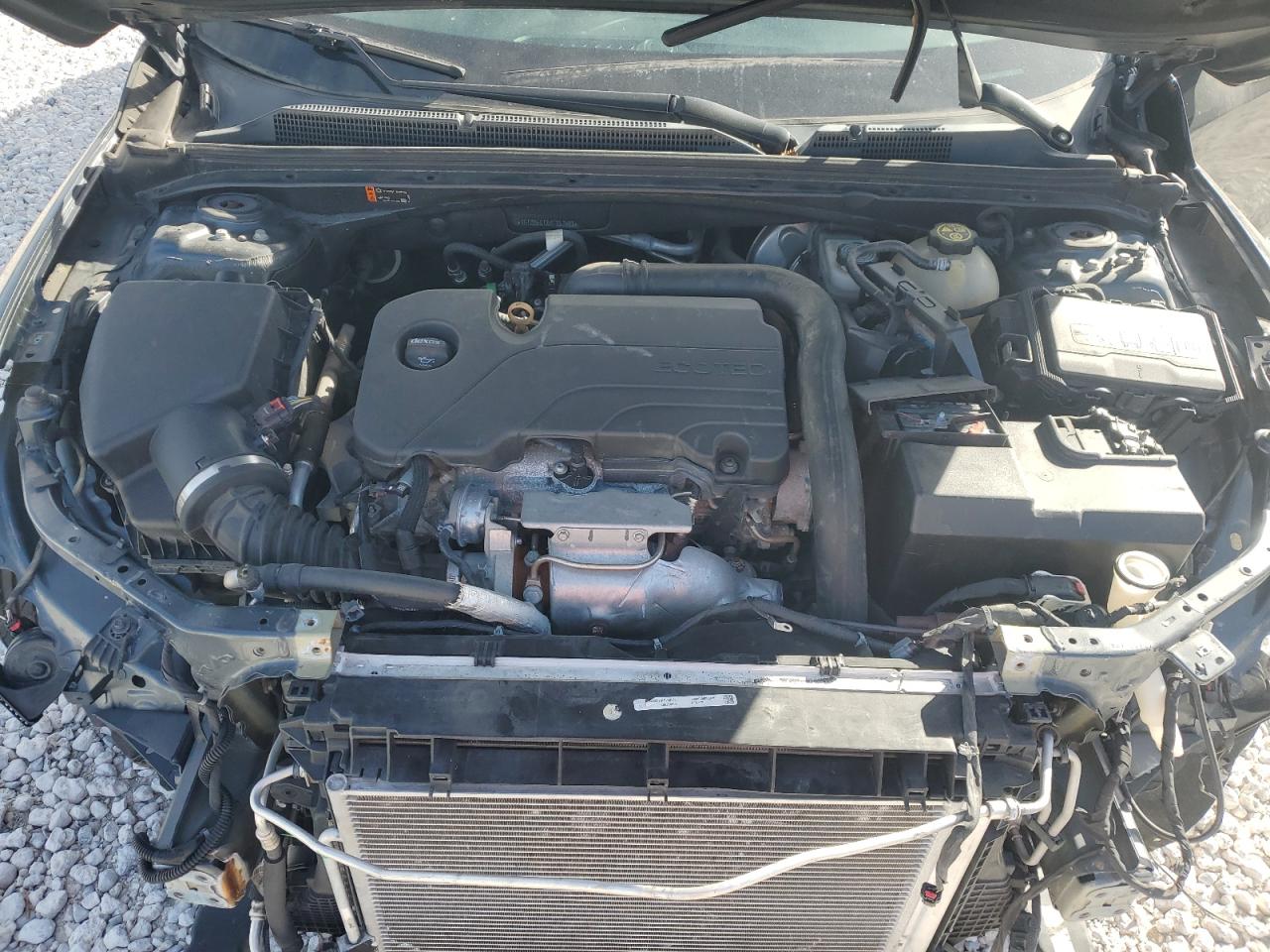 2019 Chevrolet Malibu VIN 1G1ZD5ST8KF137583 Copart auction photo, front end / side damage thumbnail 12