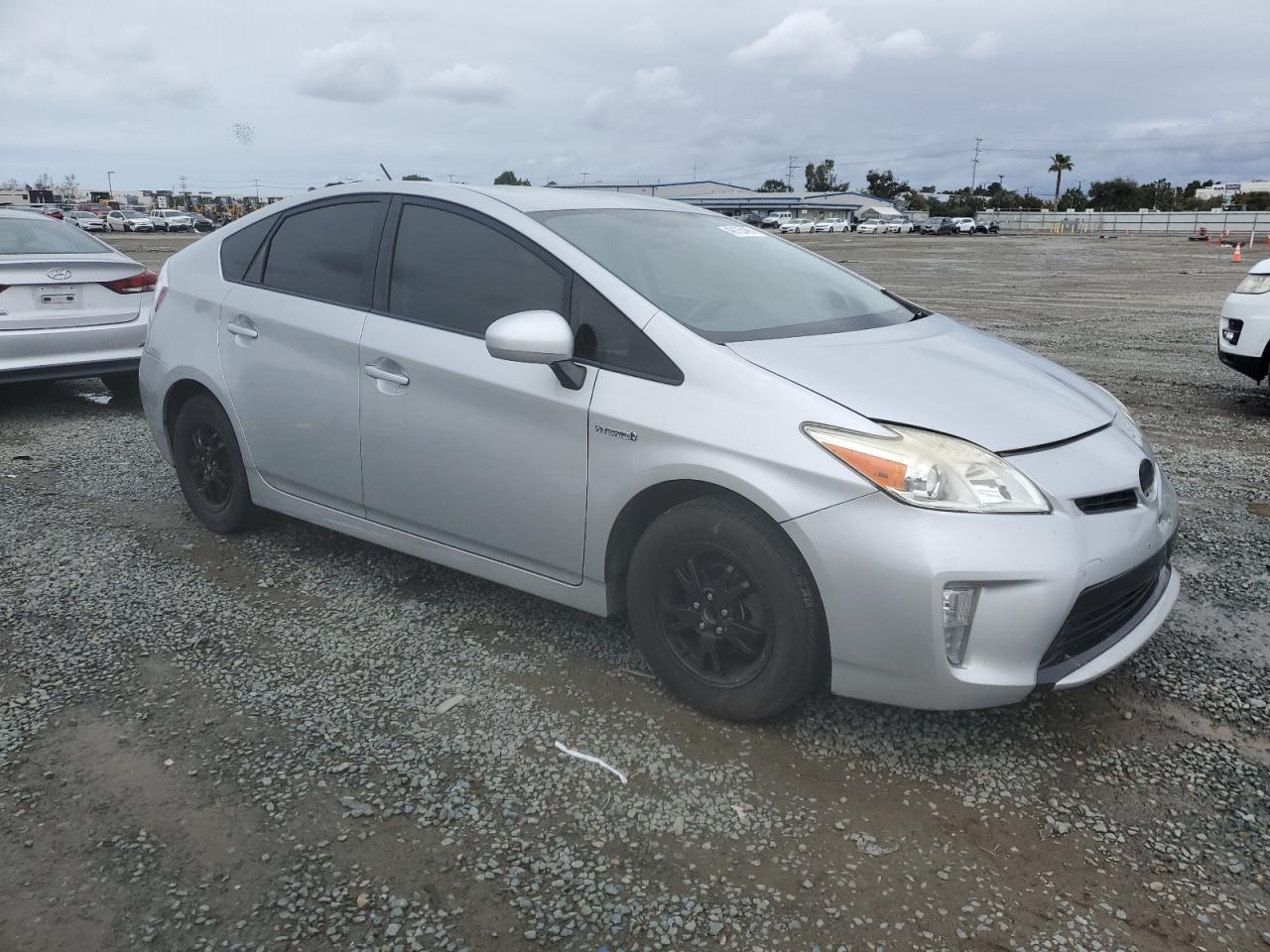 2014 Toyota Prius VIN JTDKN3DU2E0385237 Copart auction photo, front end damage thumbnail 4