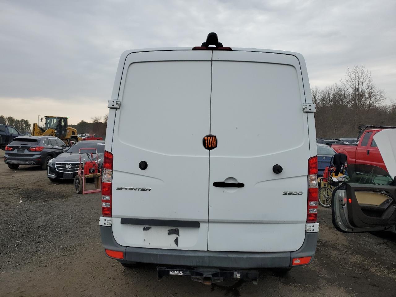 2017 Mercedes-Benz Sprinter VIN WD3PE7CD7HP533306 Copart auction photo, side / minor dent/scratches damage thumbnail 6