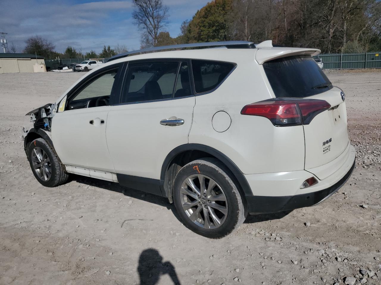2016 Toyota RAV 4 VIN JTMYFREV6GD092003 Copart auction photo, front end damage thumbnail 2