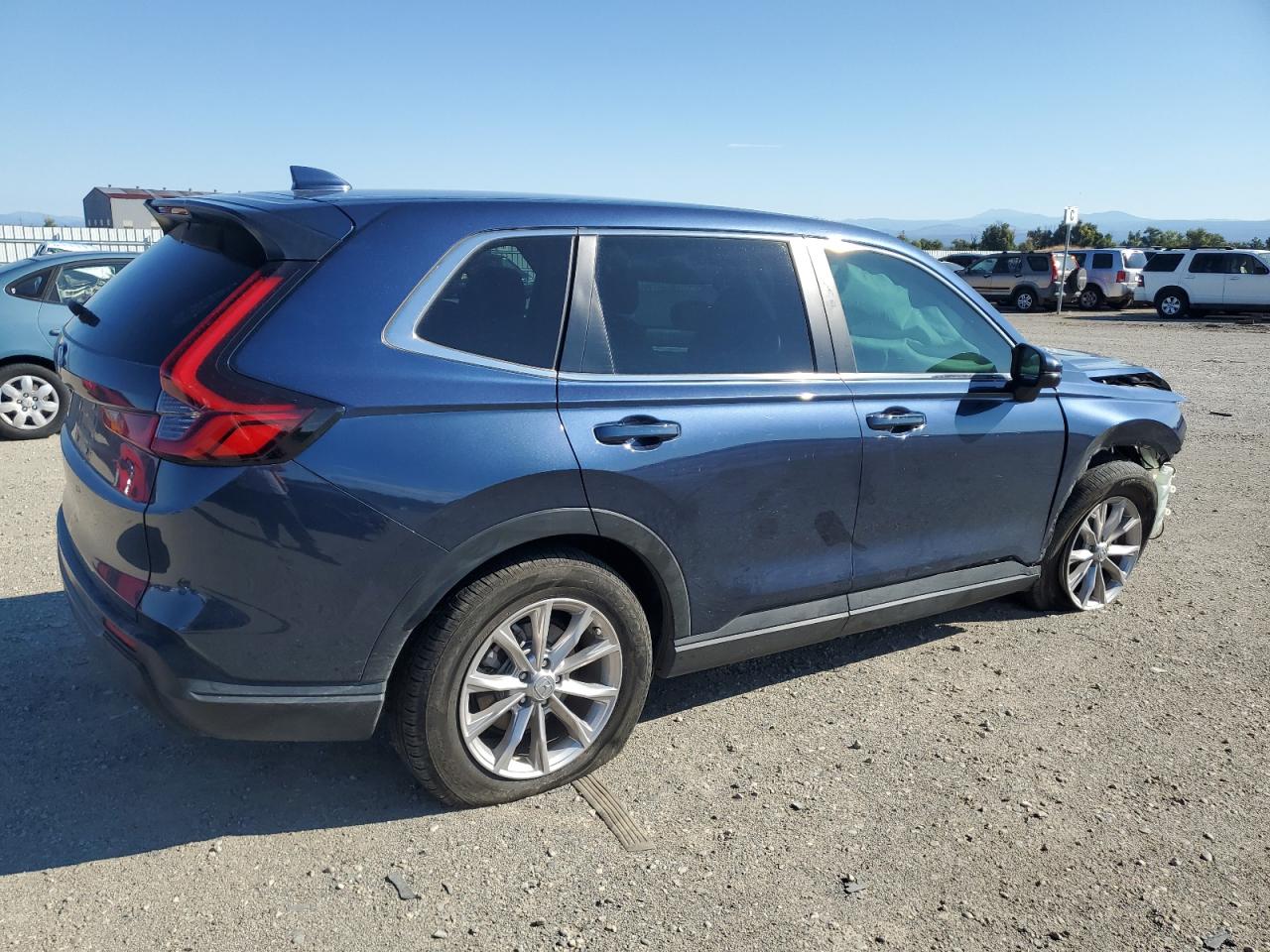 2023 Honda CR-V VIN 2HKRS3H72PH304657 Copart auction photo, front end / side damage thumbnail 3