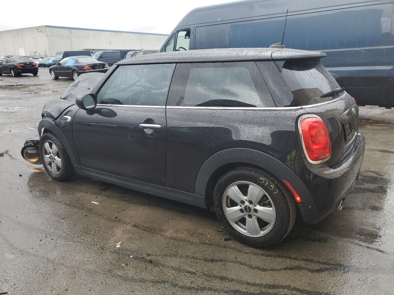 2021 MINI Cooper VIN WMWXR3C06M2N12998 Copart auction photo, front end / undercarriage damage thumbnail 2