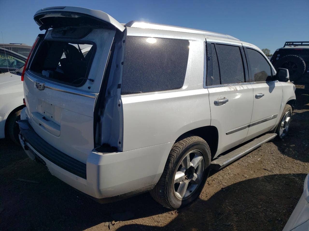 2016 Cadillac Escalade VIN 1GYS4CKJ2GR272912 Copart auction photo, rear end / front end damage thumbnail 3