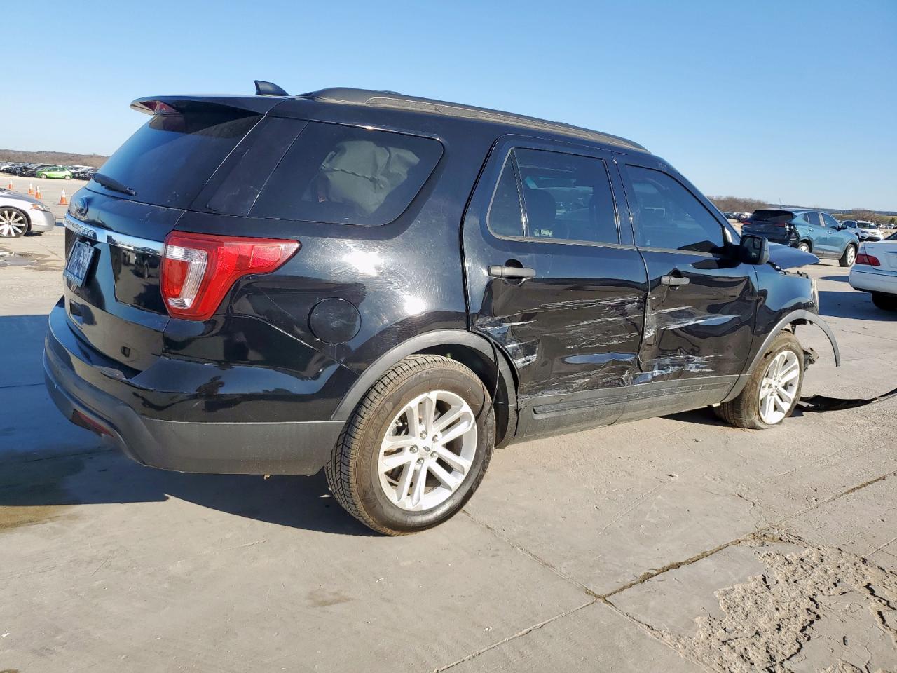 2016 Ford Explorer VIN 1FM5K7B83GGC46050 Copart auction photo, front end / side damage thumbnail 3