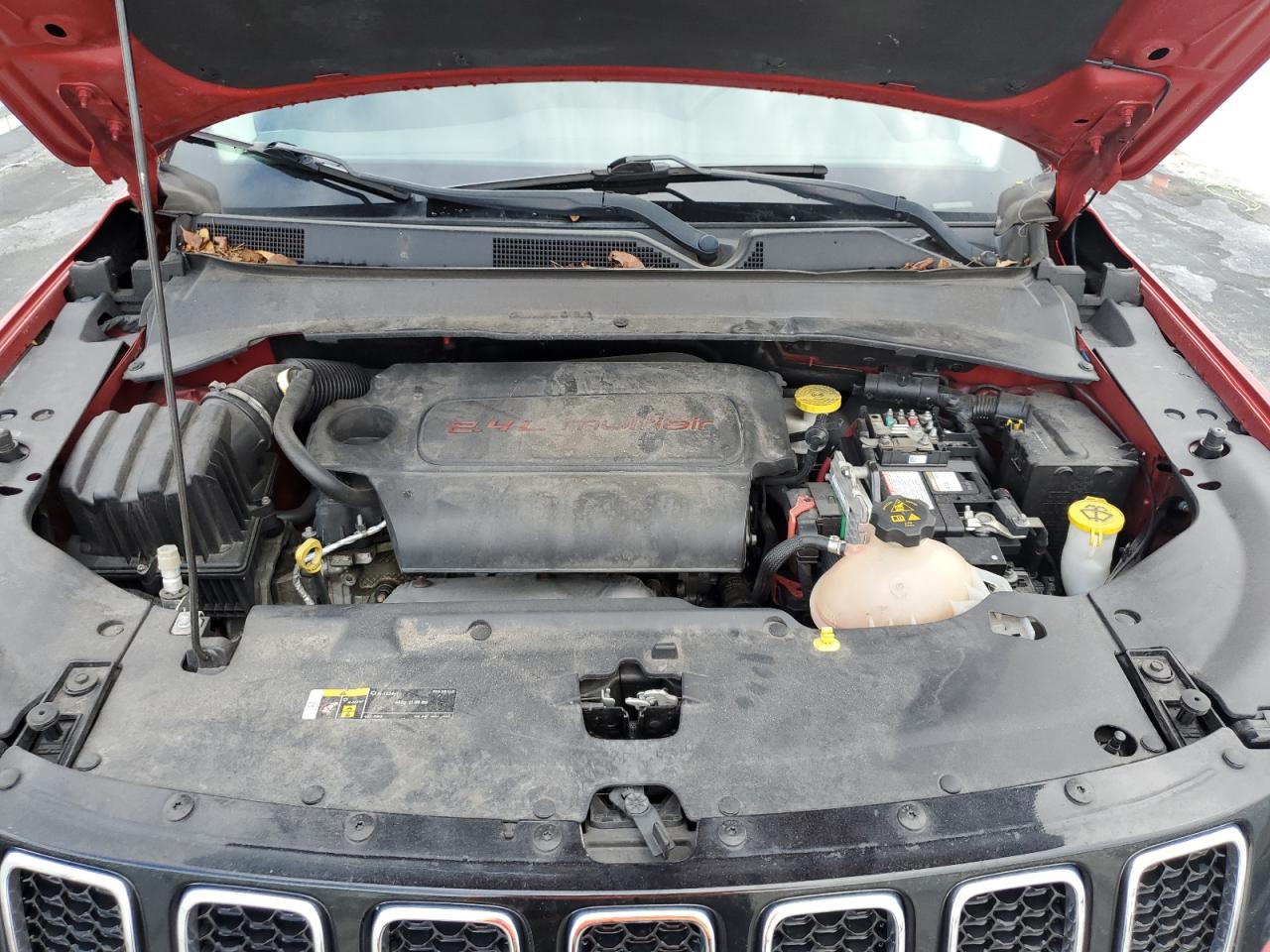 2019 Jeep Compass VIN 3C4NJCBB4KT692451 Copart auction photo, rear end damage thumbnail 12