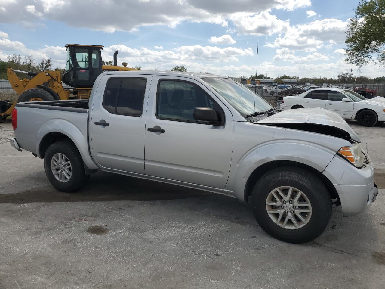 2015 Nissan Navara (Frontier) VIN 1N6AD0ER3FN738027 Copart auction photo, front end damage thumbnail 4