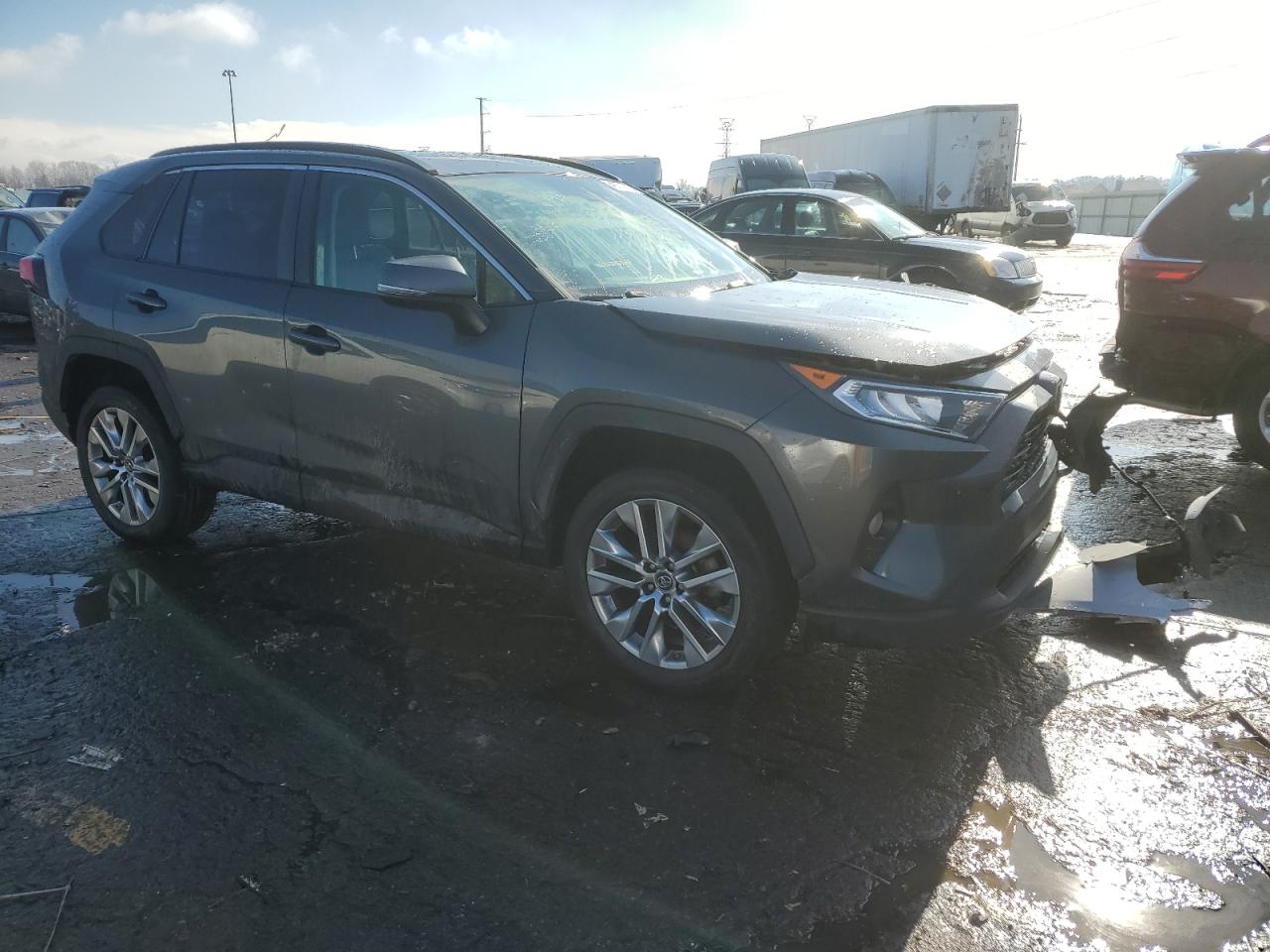2019 Toyota RAV 4 VIN 2T3A1RFV1KC012120 Copart auction photo, front end damage thumbnail 4