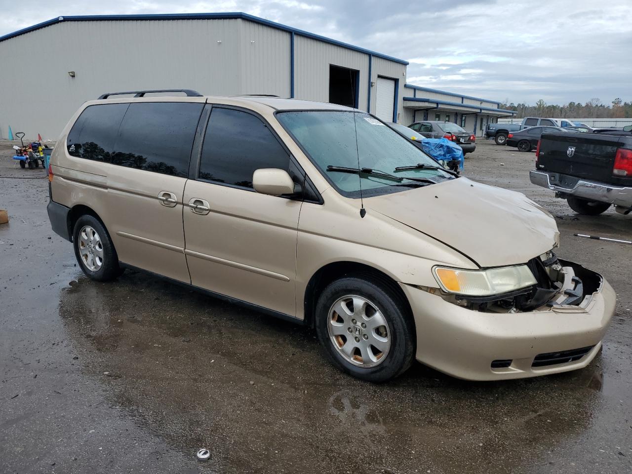 2002 Honda Odyssey VIN 2HKRL18622H540453 Copart auction photo, front end damage thumbnail 4