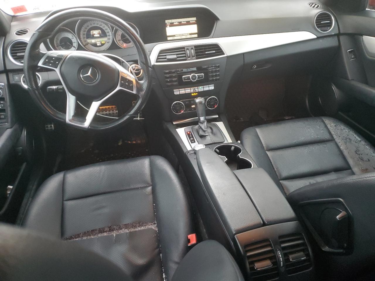 2014 Mercedes-Benz C-klasse VIN WDDGF8AB9ER312659 Copart auction photo, front end damage thumbnail 8