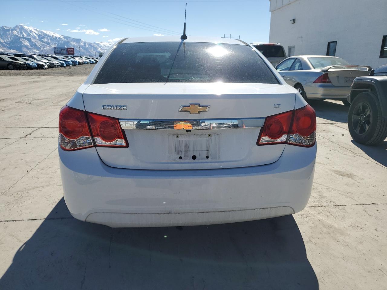 2014 Chevrolet Cruze VIN 1G1PC5SBXE7109543 Copart auction photo, front end damage thumbnail 6