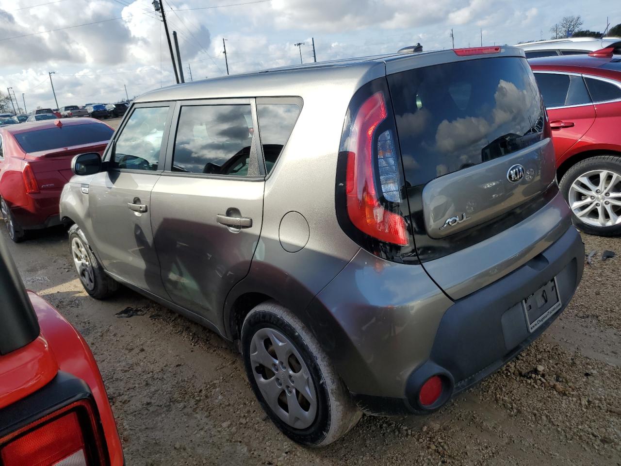 2015 KIA Soul VIN KNDJN2A2XF7181058 Copart auction photo, all over damage thumbnail 2