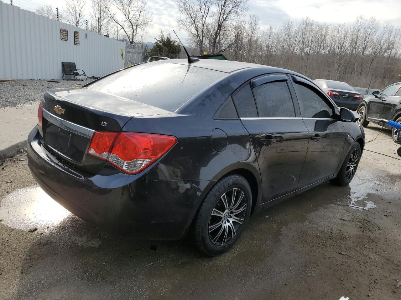 2014 Chevrolet Cruze VIN 1G1PC5SB3E7295684 Copart auction photo, front end damage thumbnail 3