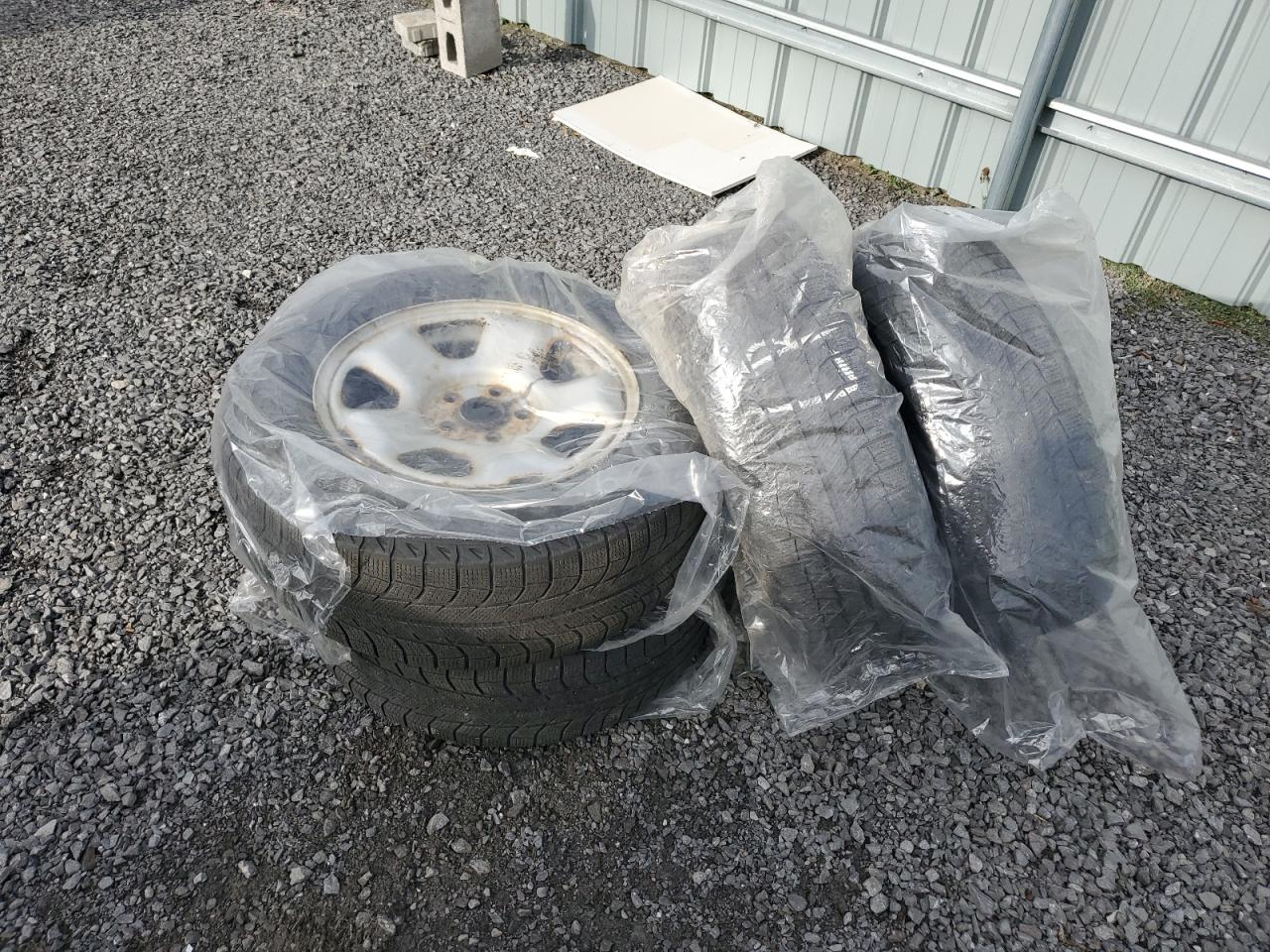 2012 Honda Pilot VIN 5FNYF4H52CB504905 Copart auction photo, minor dent/scratches / normal wear damage thumbnail 13