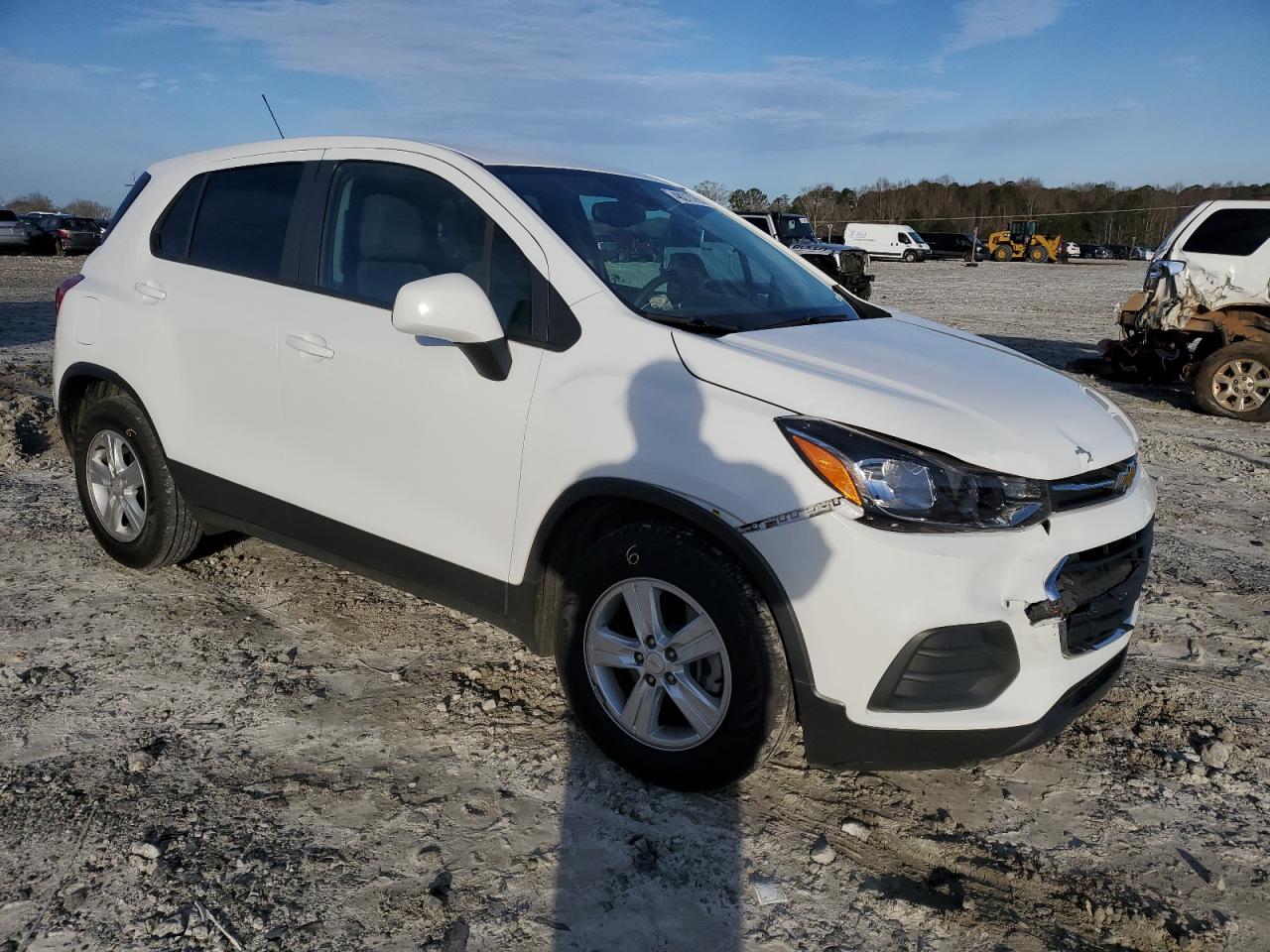 2021 Chevrolet Trax VIN KL7CJKSB8MB304138 Copart auction photo, front end damage thumbnail 4