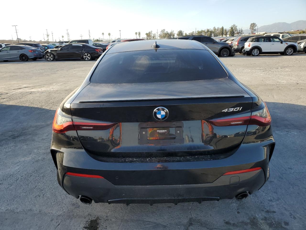 2023 BMW 4er VIN WBA53AP00PCL93738 Copart auction photo, side / front end damage thumbnail 6