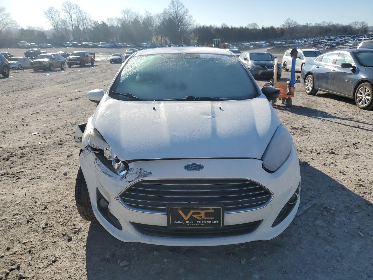 2019 Ford Fiesta VIN 3FADP4BJ1KM134001 Copart auction photo, front end damage thumbnail 5