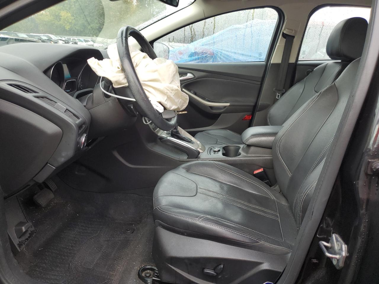 2012 Ford Focus VIN 1FAHP3M27CL468828 Copart auction photo, front end damage thumbnail 7