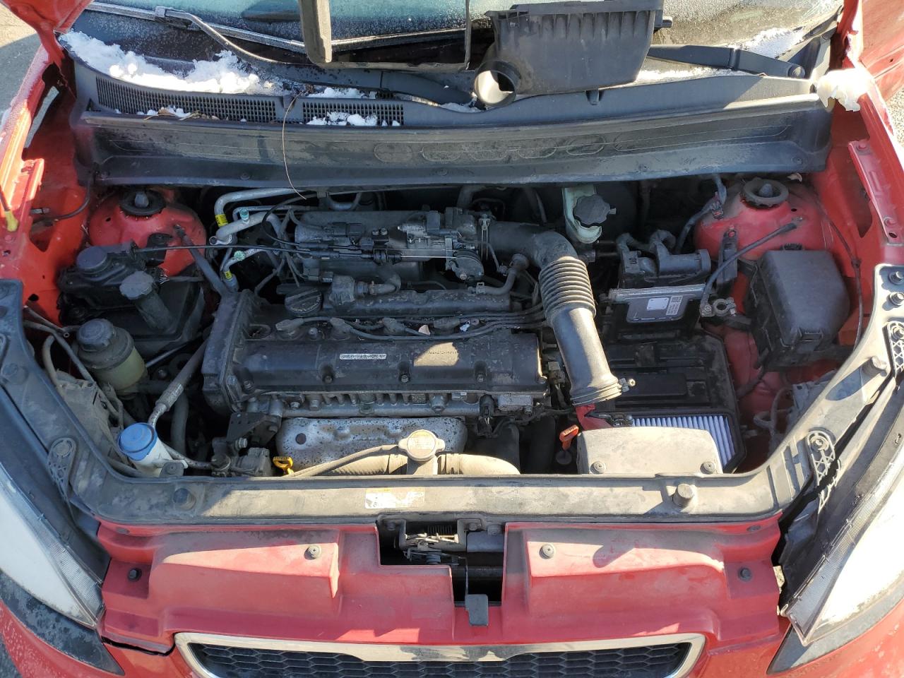 2011 KIA Soul VIN KNDJT2A27B7335726 Copart auction photo, all over damage thumbnail 11