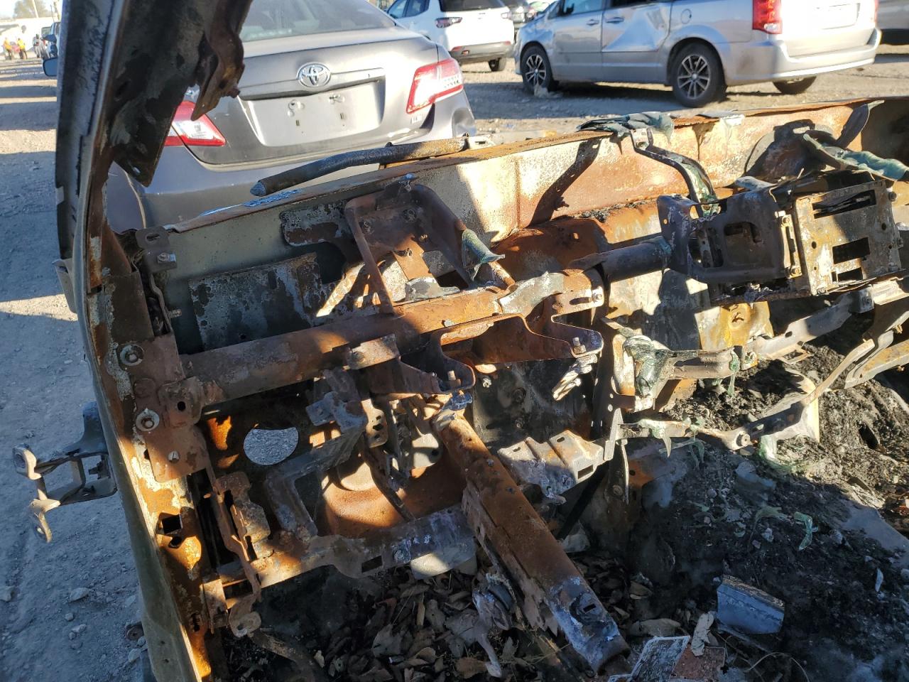 2014 Ford F350 VIN 1FD8X3FT7EEB62778 Copart auction photo, burn damage thumbnail 9