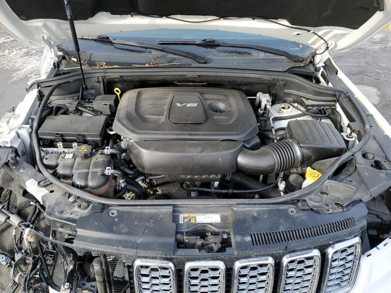 2017 Jeep Grand Cherokee VIN 1C4RJFCG0HC663420 Copart auction photo, front end damage thumbnail 12