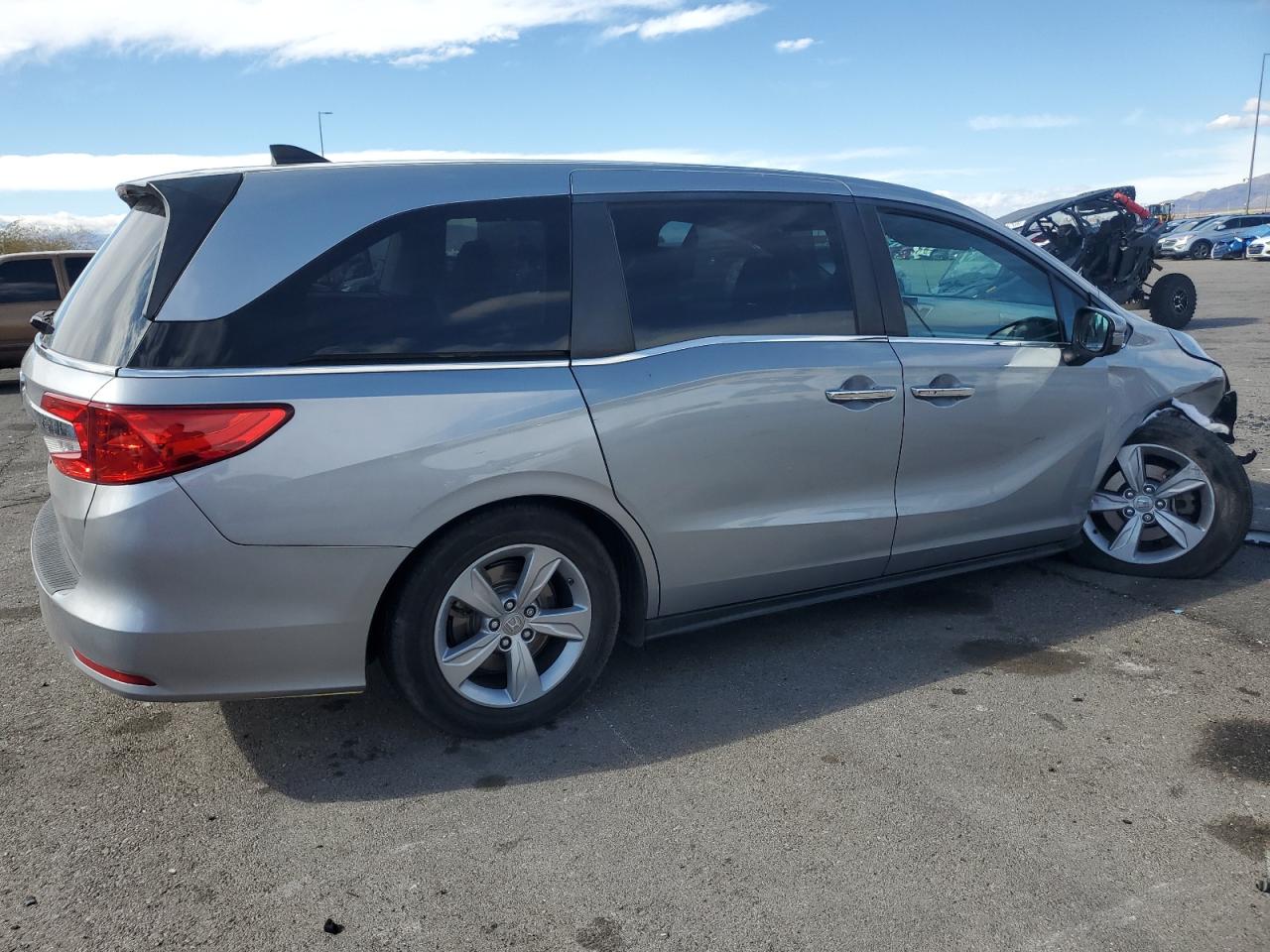 2020 Honda Odyssey VIN 5FNRL6H5XLB009666 Copart auction photo, front end / undercarriage damage thumbnail 3