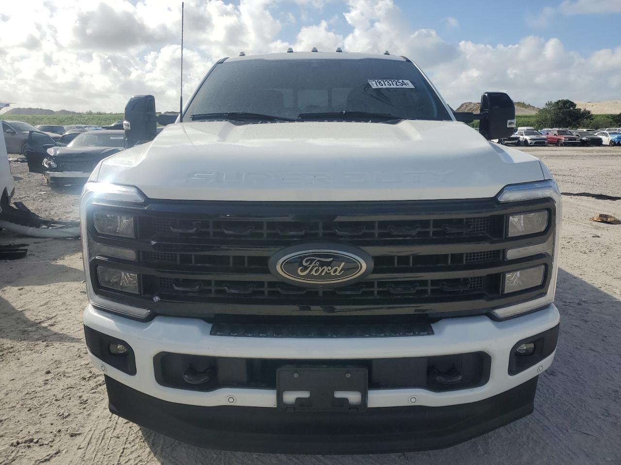 2023 Ford F350 VIN 1FT8W3BM5PED32077 Copart auction photo, rear end / minor dent/scratches damage thumbnail 5