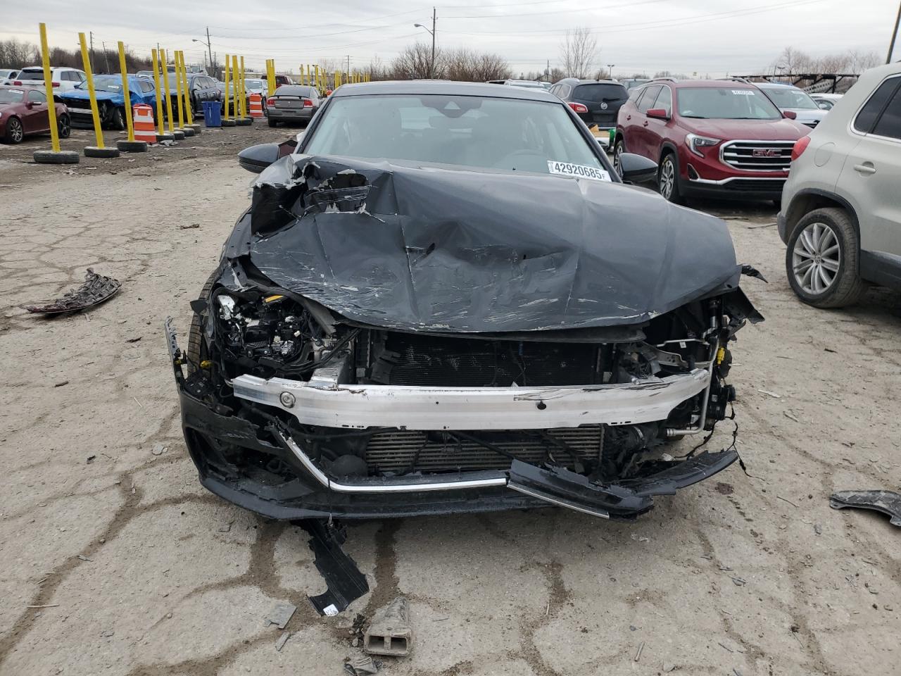 2019 Audi A7 VIN WAUV2AF2XKN037977 Copart auction photo, front end / minor dent/scratches damage thumbnail 5