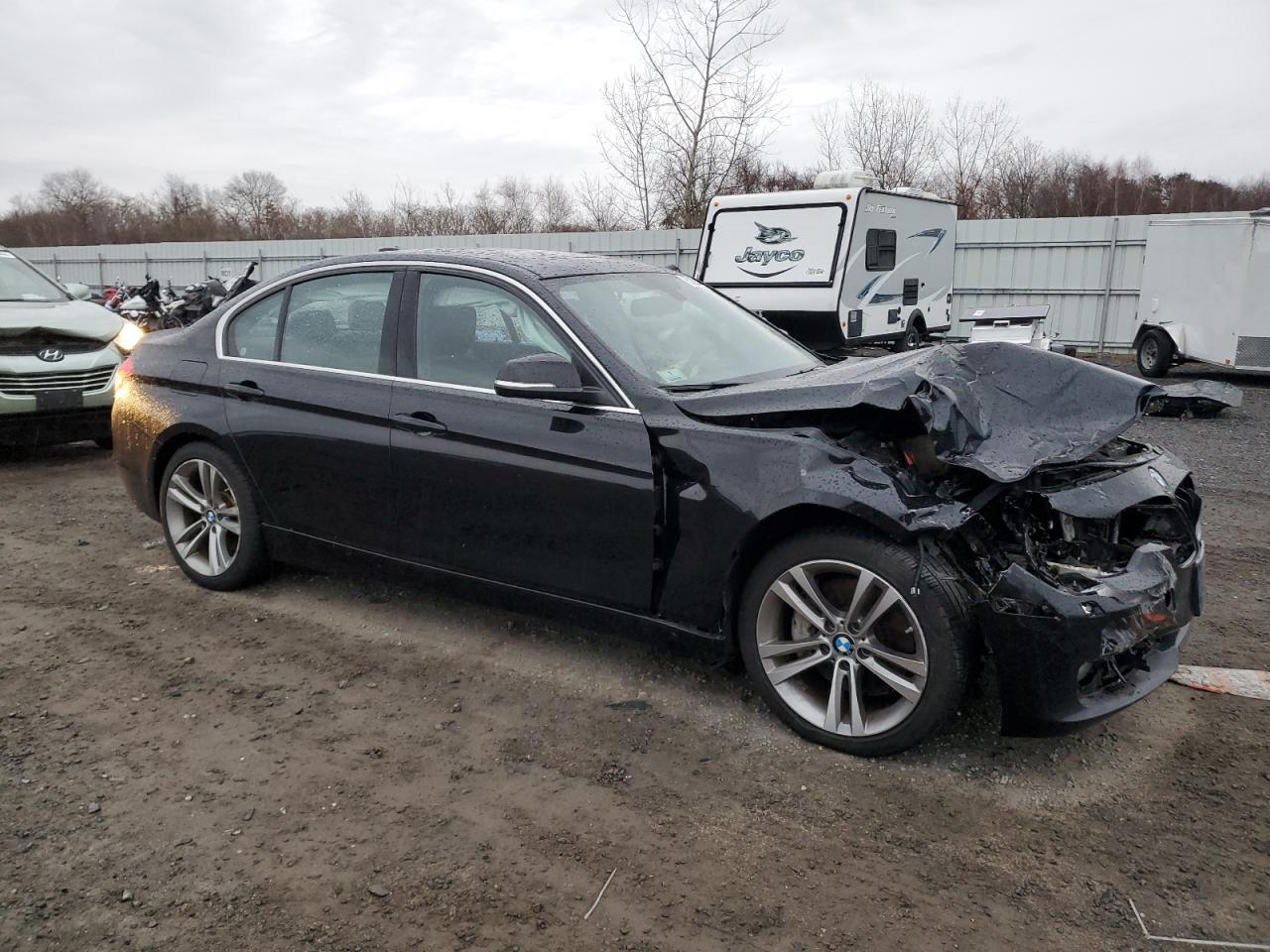 2015 BMW 3er VIN WBA3B9G58FNR94161 Copart auction photo, front end damage thumbnail 4